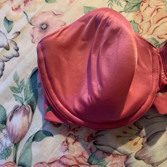 Pink Strapless Satin Bra Size 36 DD - Picture 2 of 11